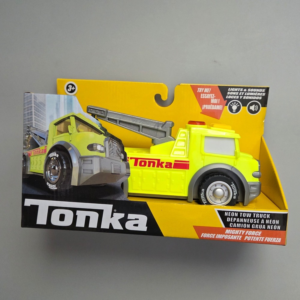 Tonka Mighty Force Neon Tow Truck Lights and Sounds Yellow 06624YL New